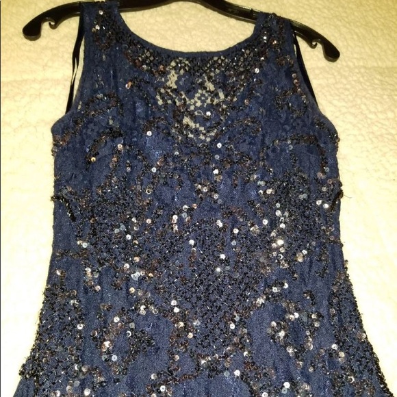 💙LONG SPARKLY GOWN (NAVY BLUE) - Picture 6 of 6
